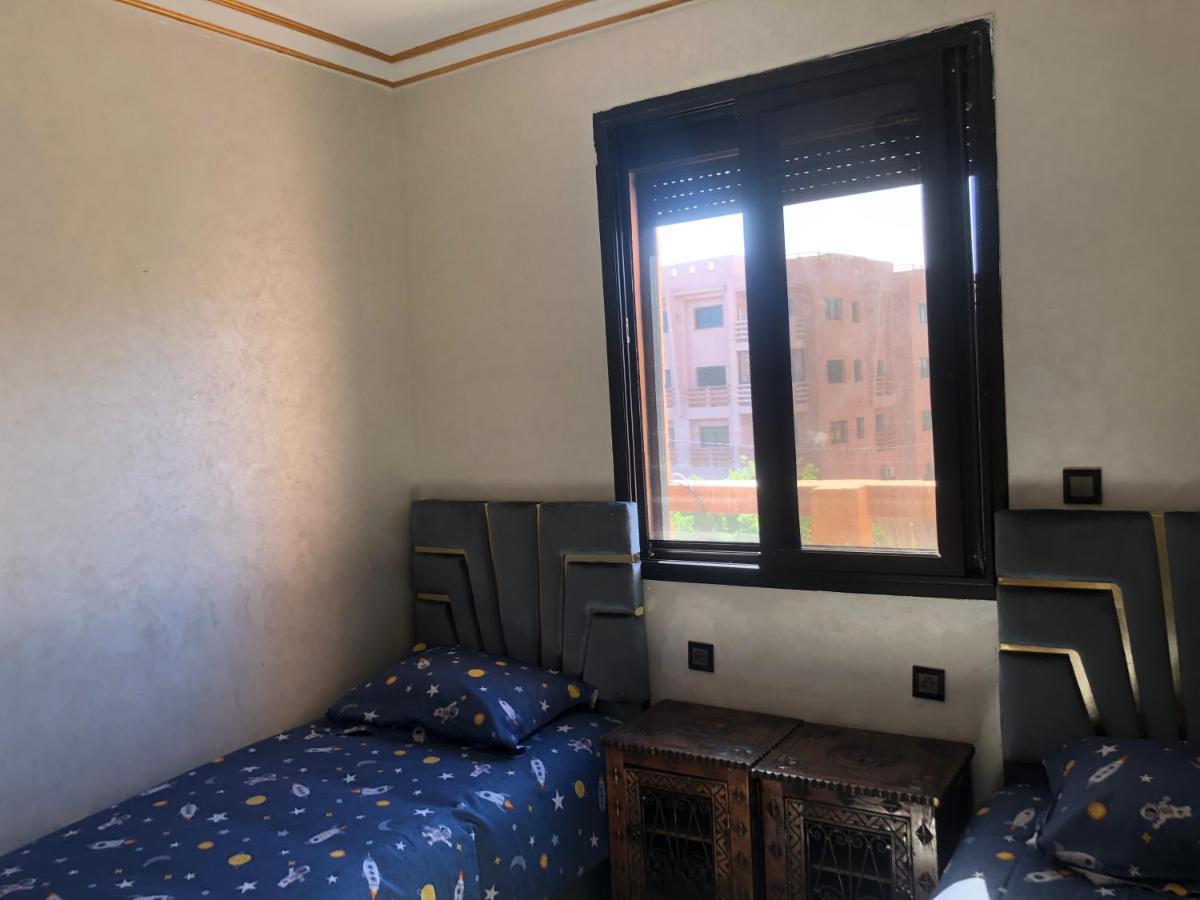 Charmant Logement Avec Parking Residenciel Sans Piscine Apartment Marrakesh Exterior photo